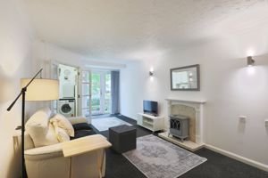 LIVING ROOM- click for photo gallery